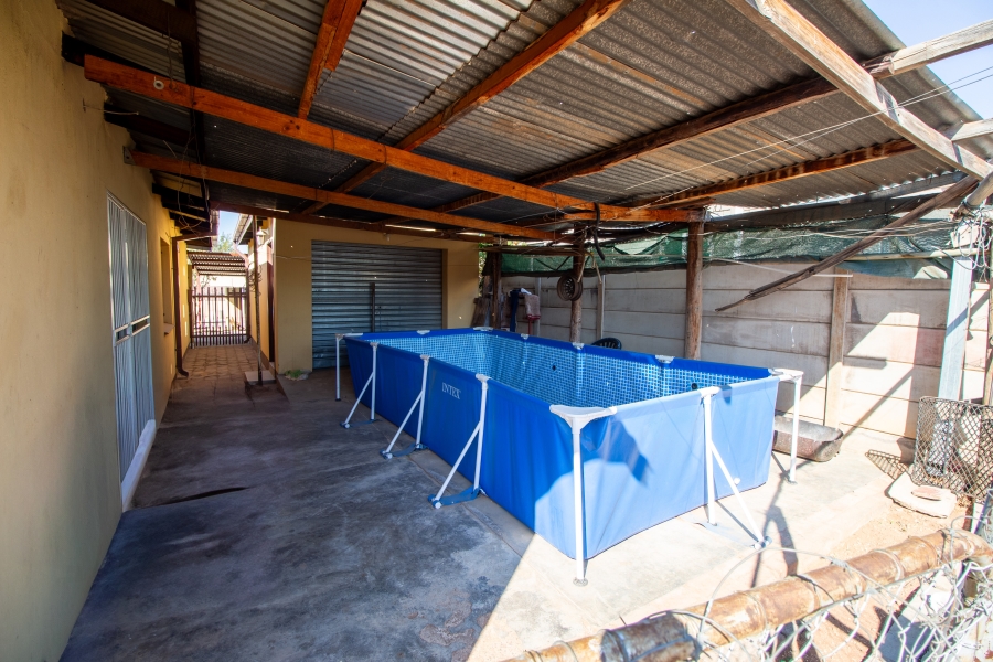3 Bedroom Property for Sale in Bellvue Northern Cape